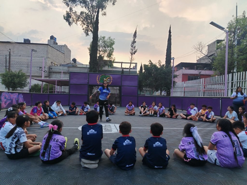 La paz cotidiana también necesita lugares de encuentro: love.fútbol 1 16954